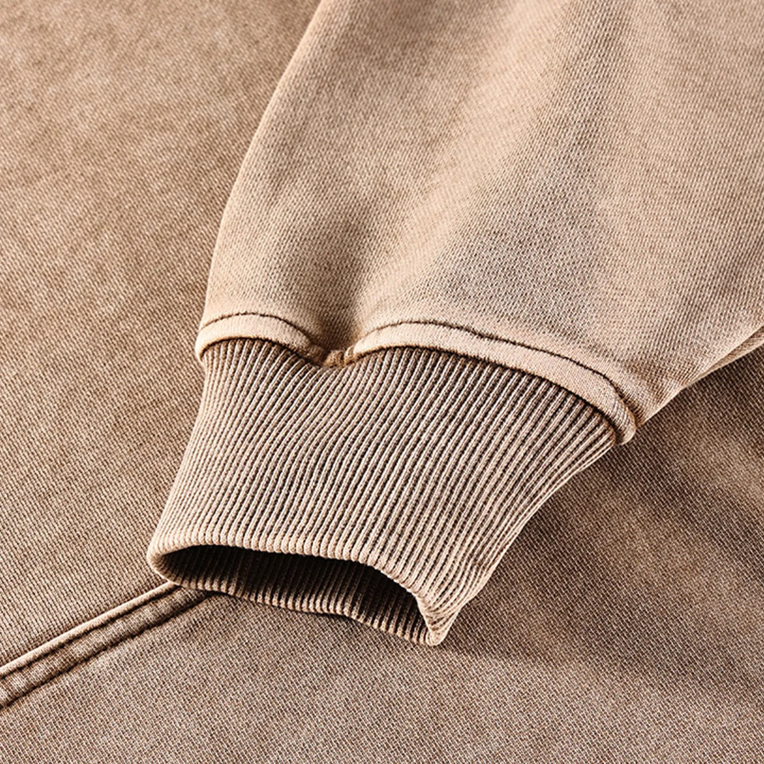 Blaze hoodie in aged sand