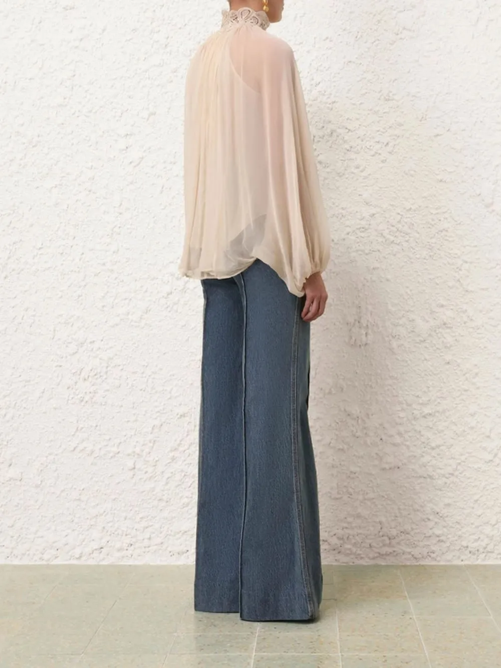 Cream Illustration Lace Edge Blouse