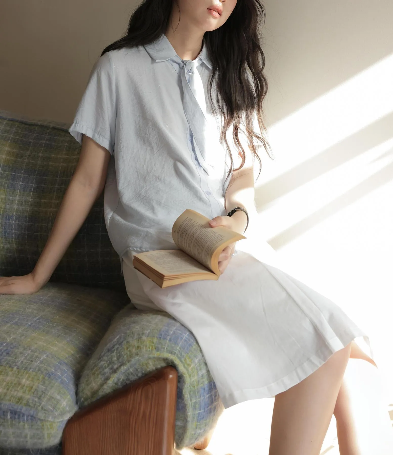 Elegant French Style Solid Blouse with Spread Neckline