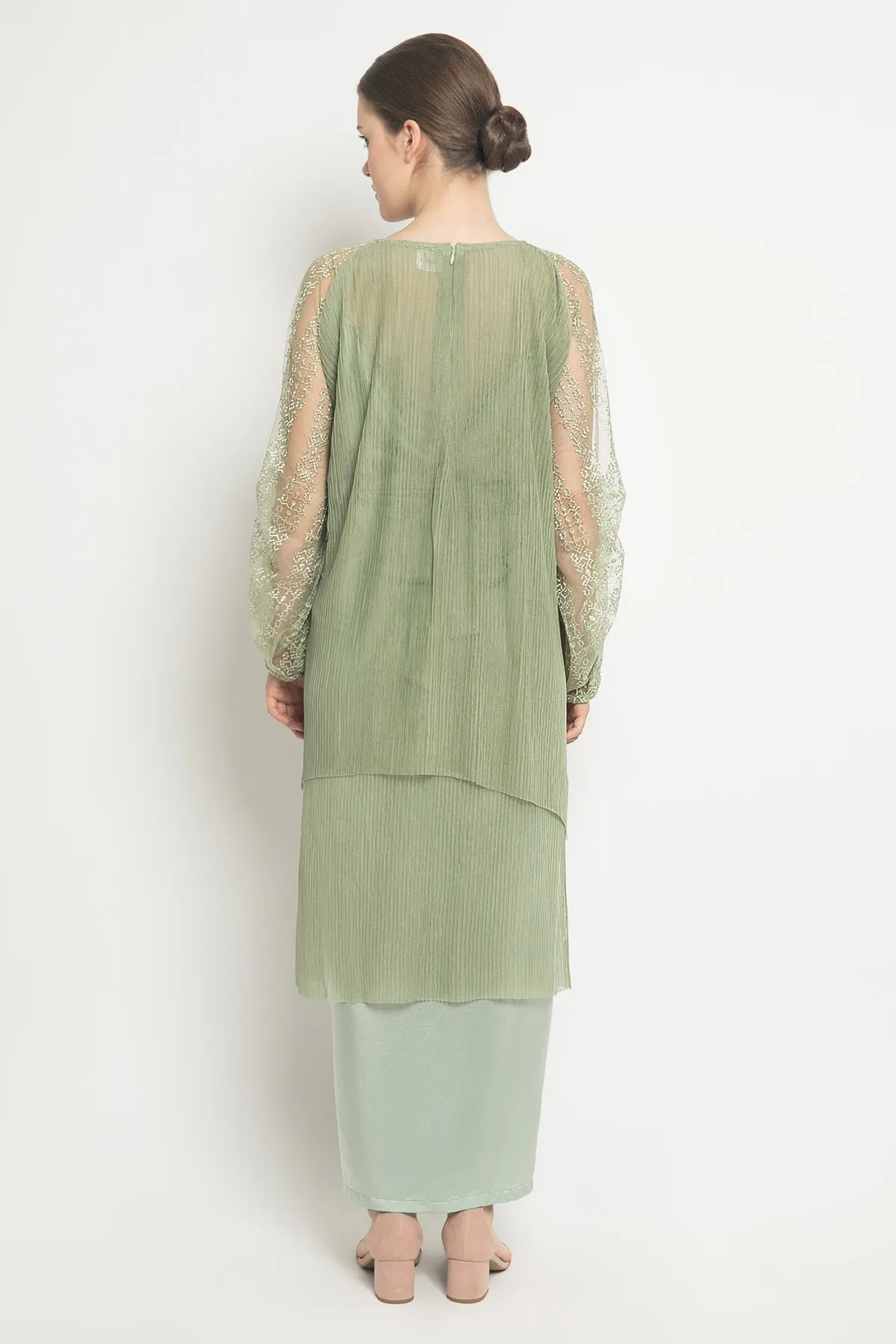 Elly Pleated Back top in Sage