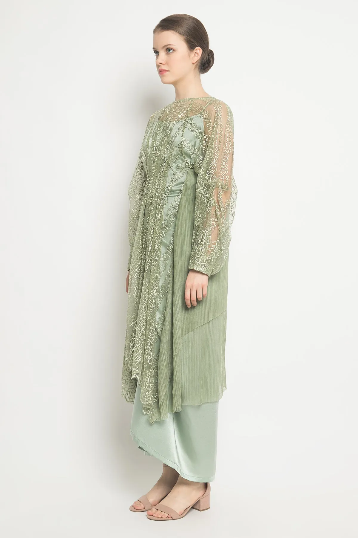 Elly Pleated Back top in Sage