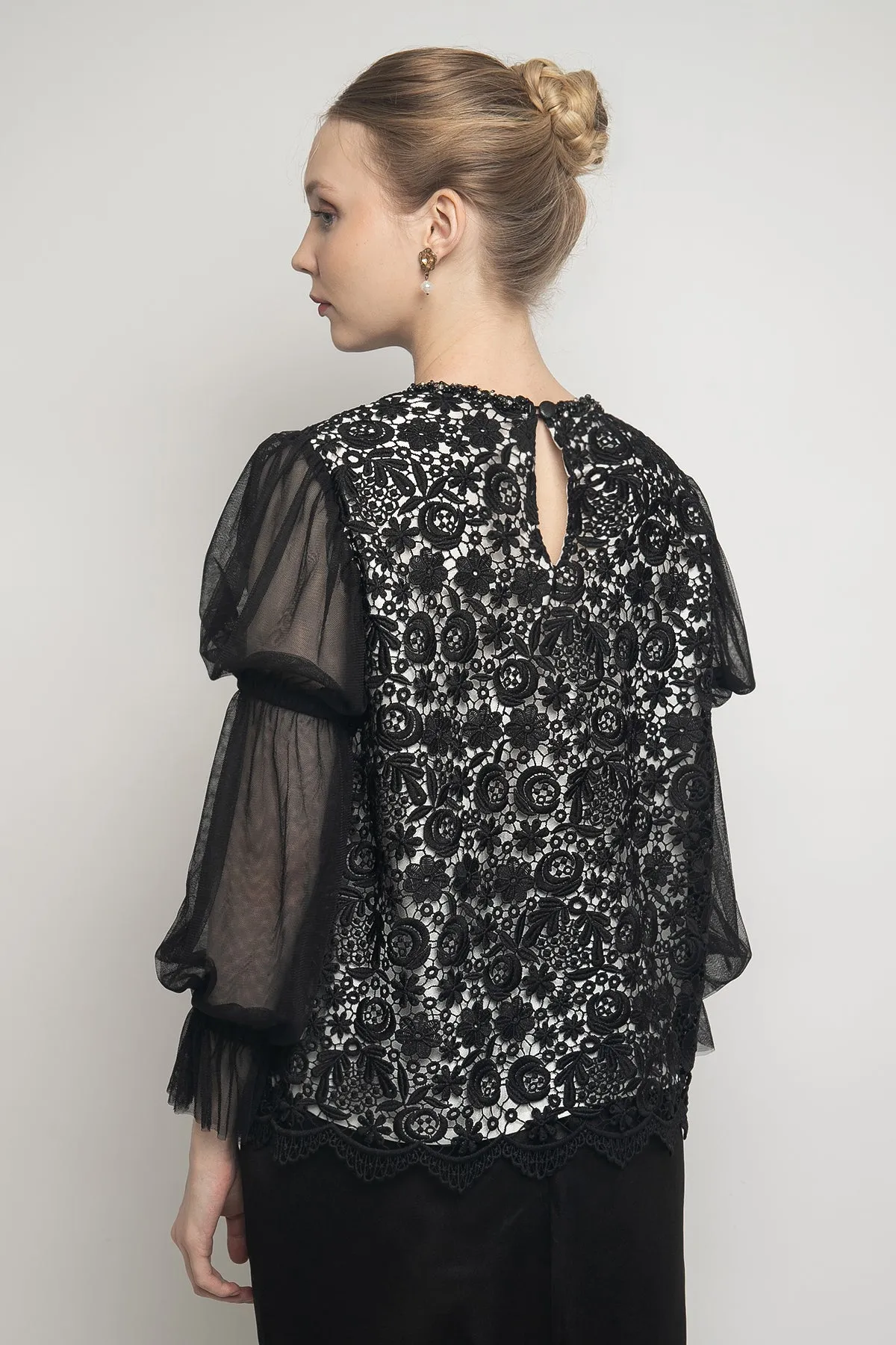Elya Top in Black