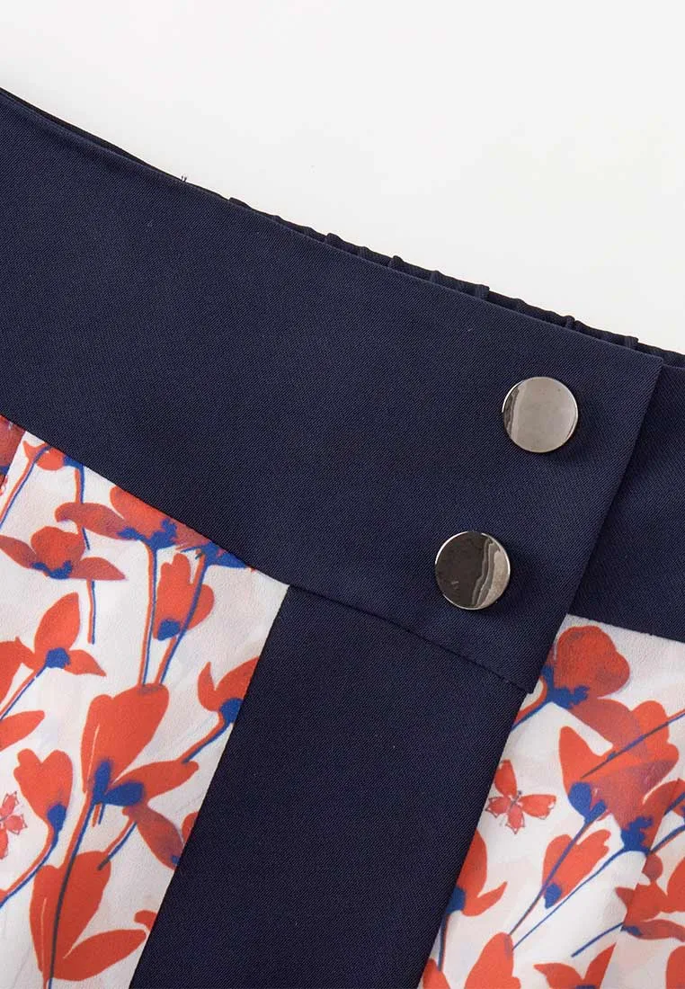 Floral Pattern Pleated Skirt