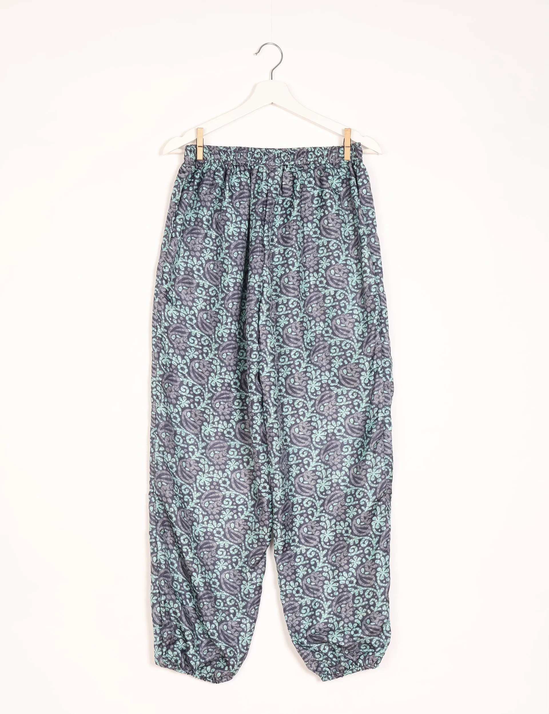 JOGGER PANTS