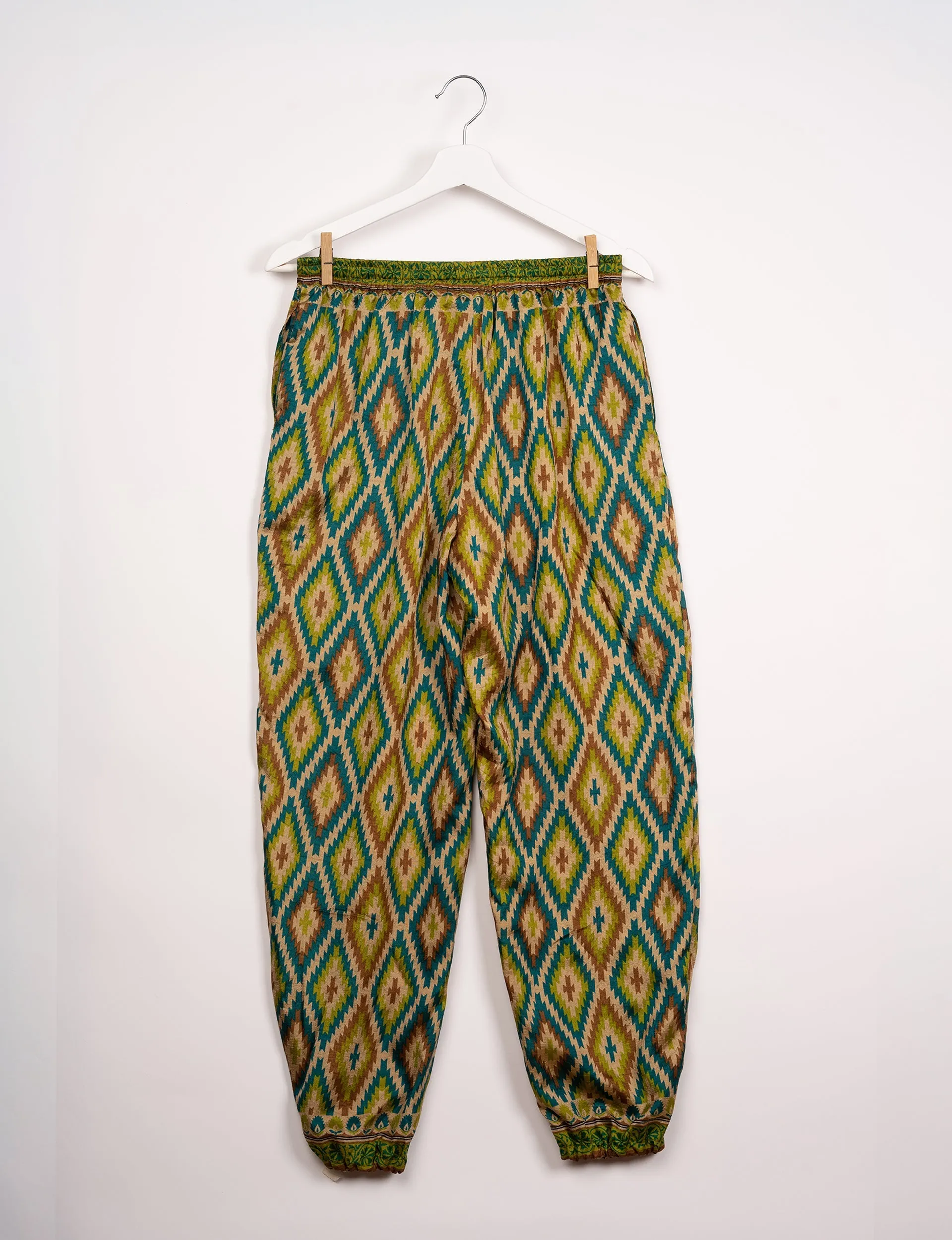 JOGGER PANTS