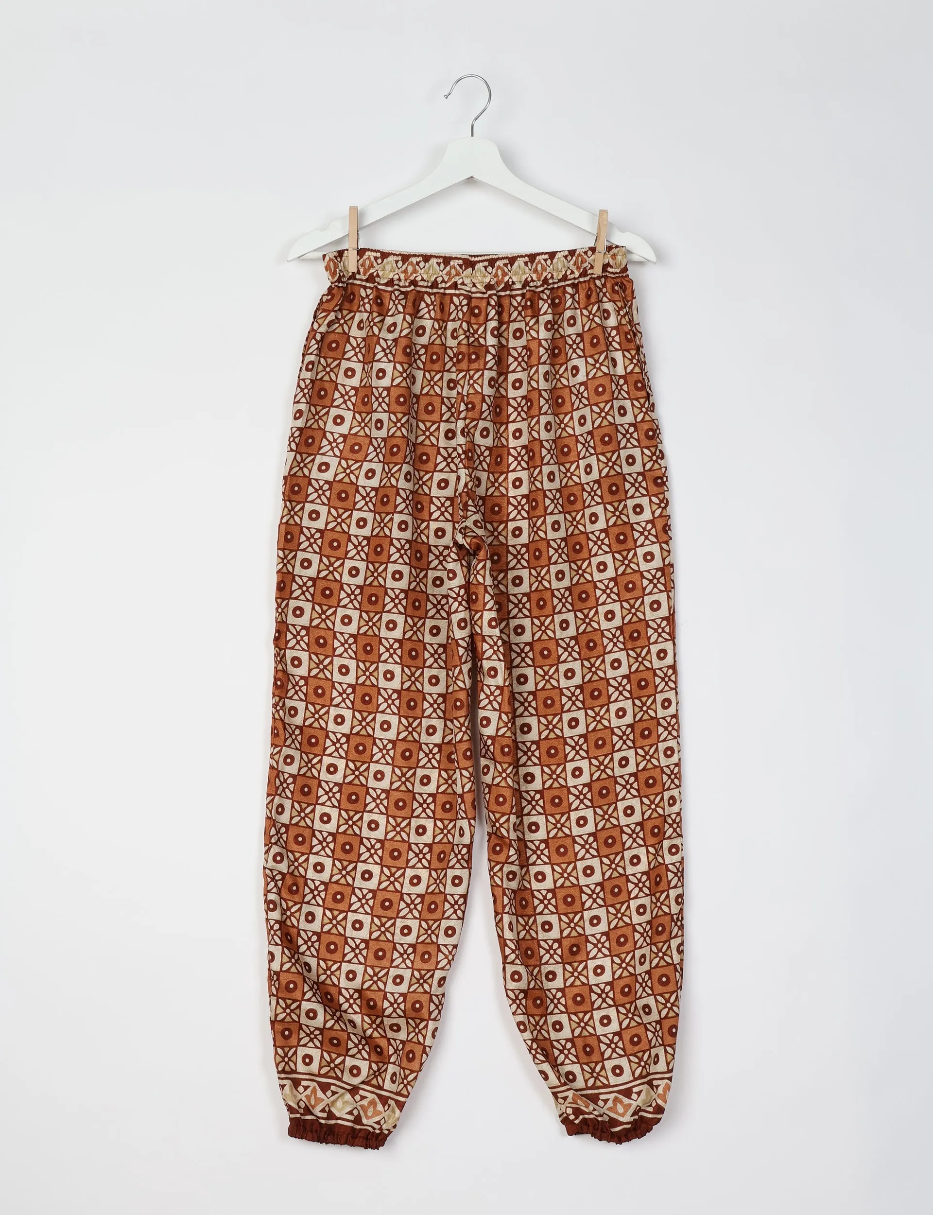 JOGGER PANTS
