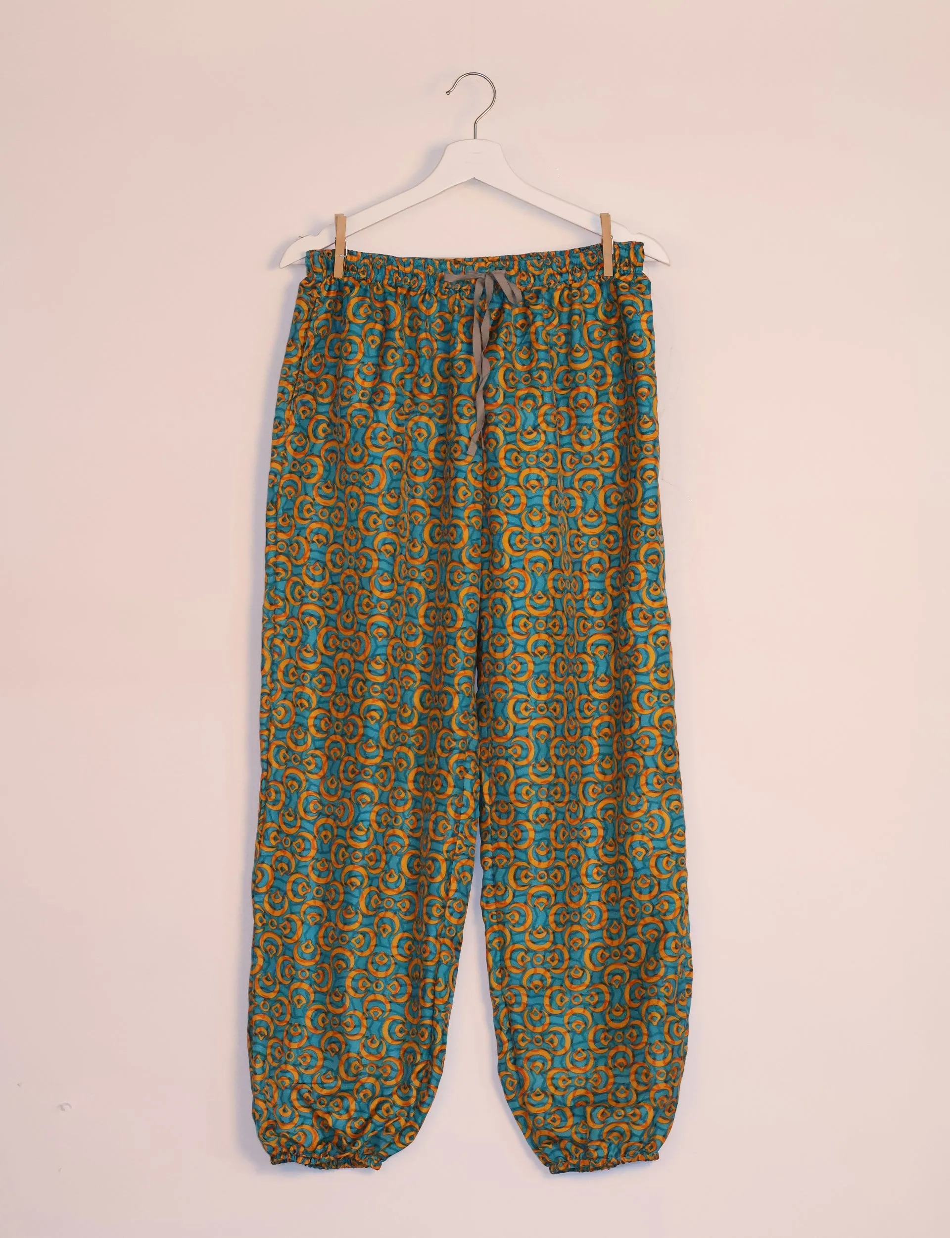 JOGGER PANTS