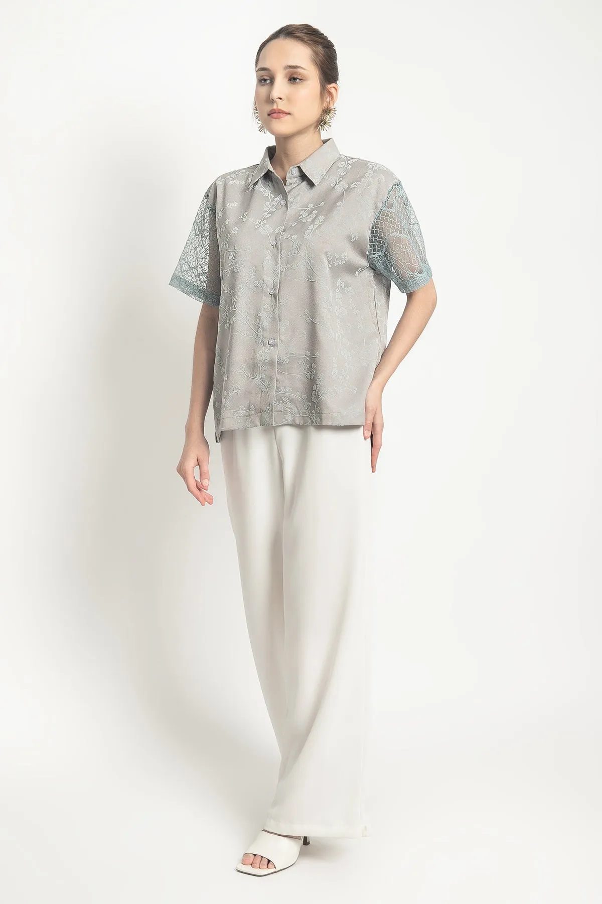 Jungfrau Shirt in Grey