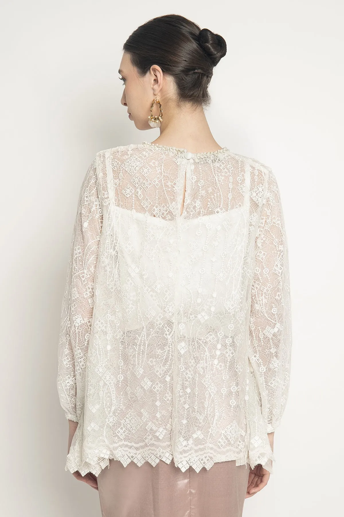 Marra Top in White