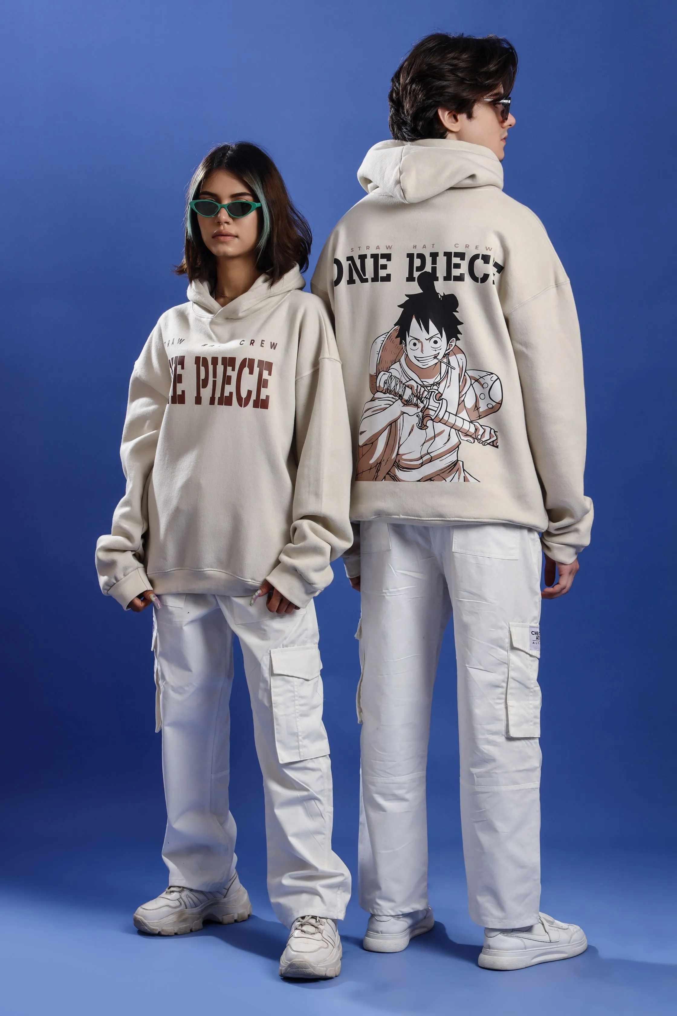 ONE PIECE OVERSIZED HOODIE