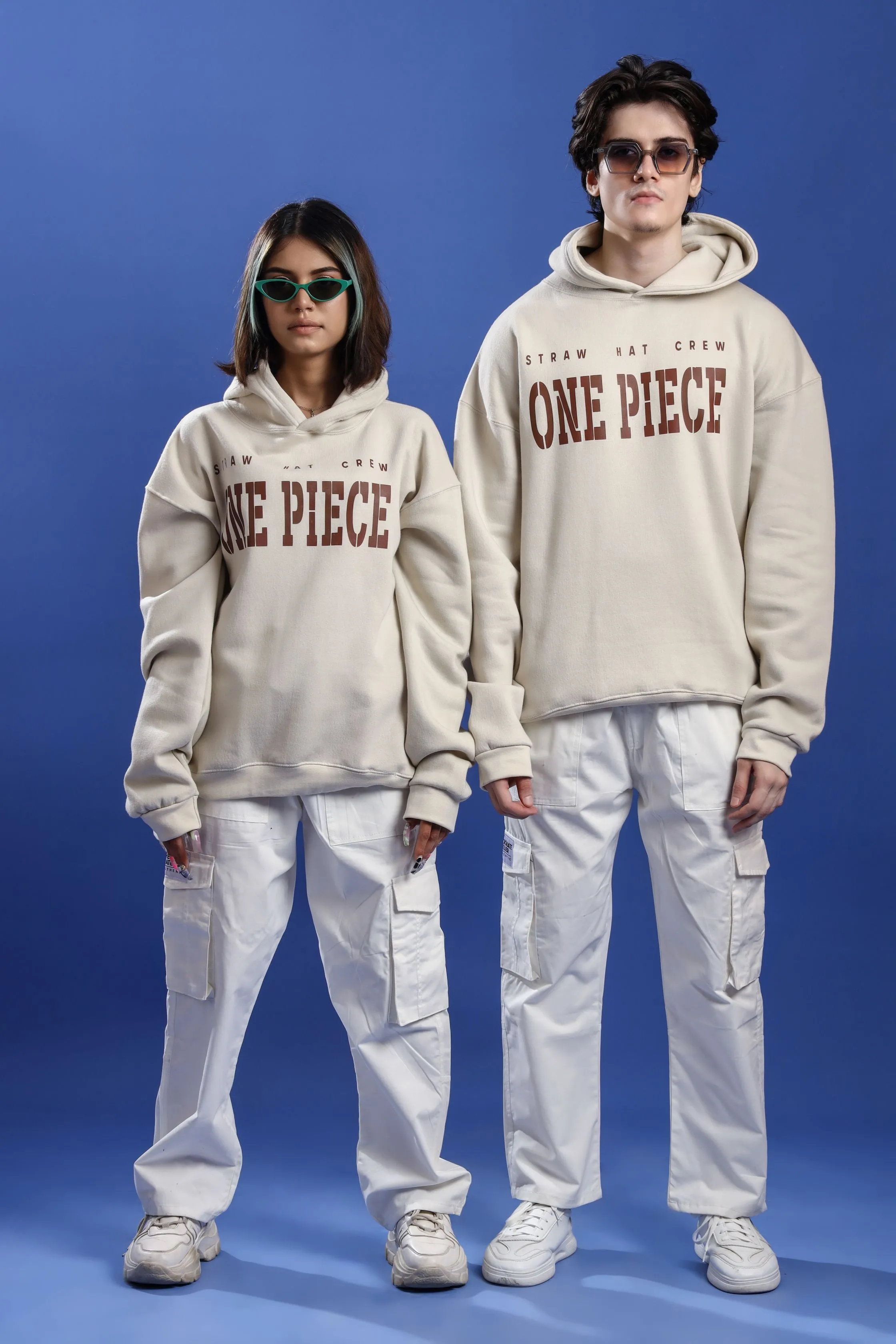 ONE PIECE OVERSIZED HOODIE