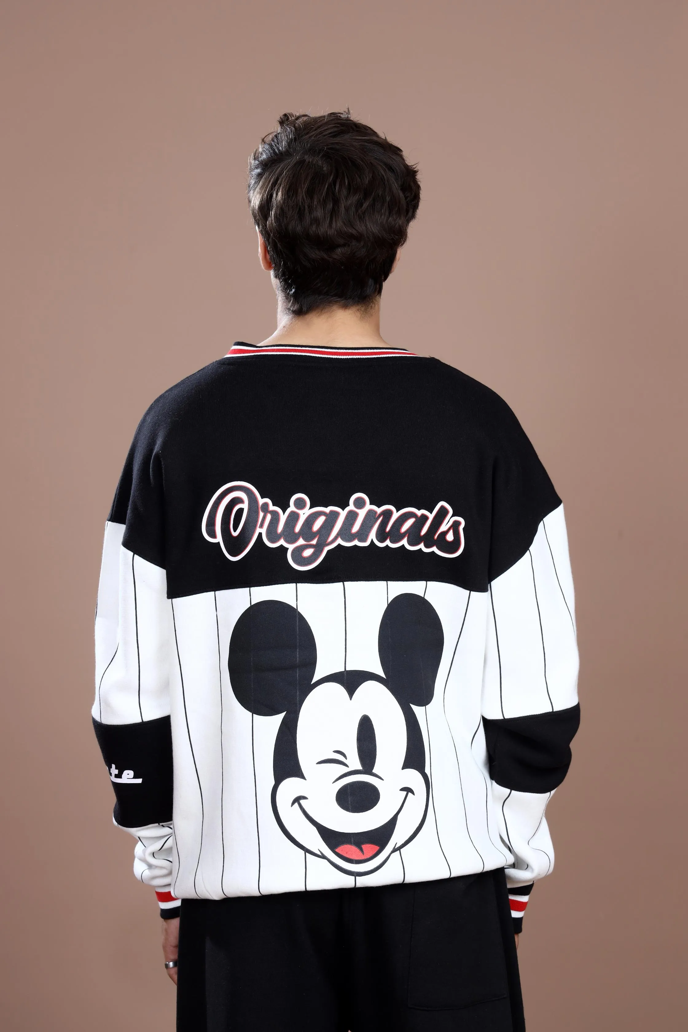 ORIGNAL MICKEY OVERSIZED SWEATSHIRT