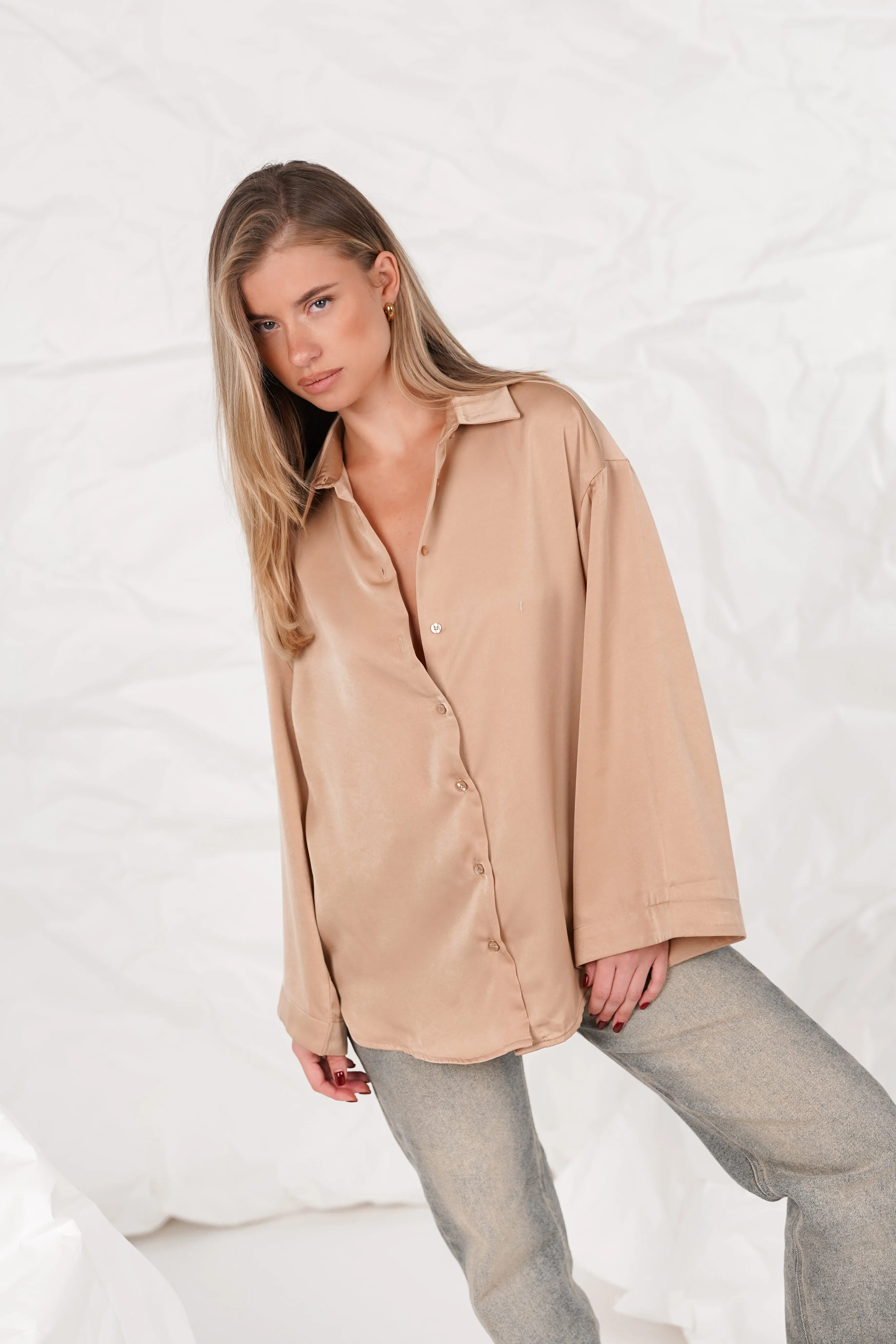 Oversized satin blouse taupe - Madelon