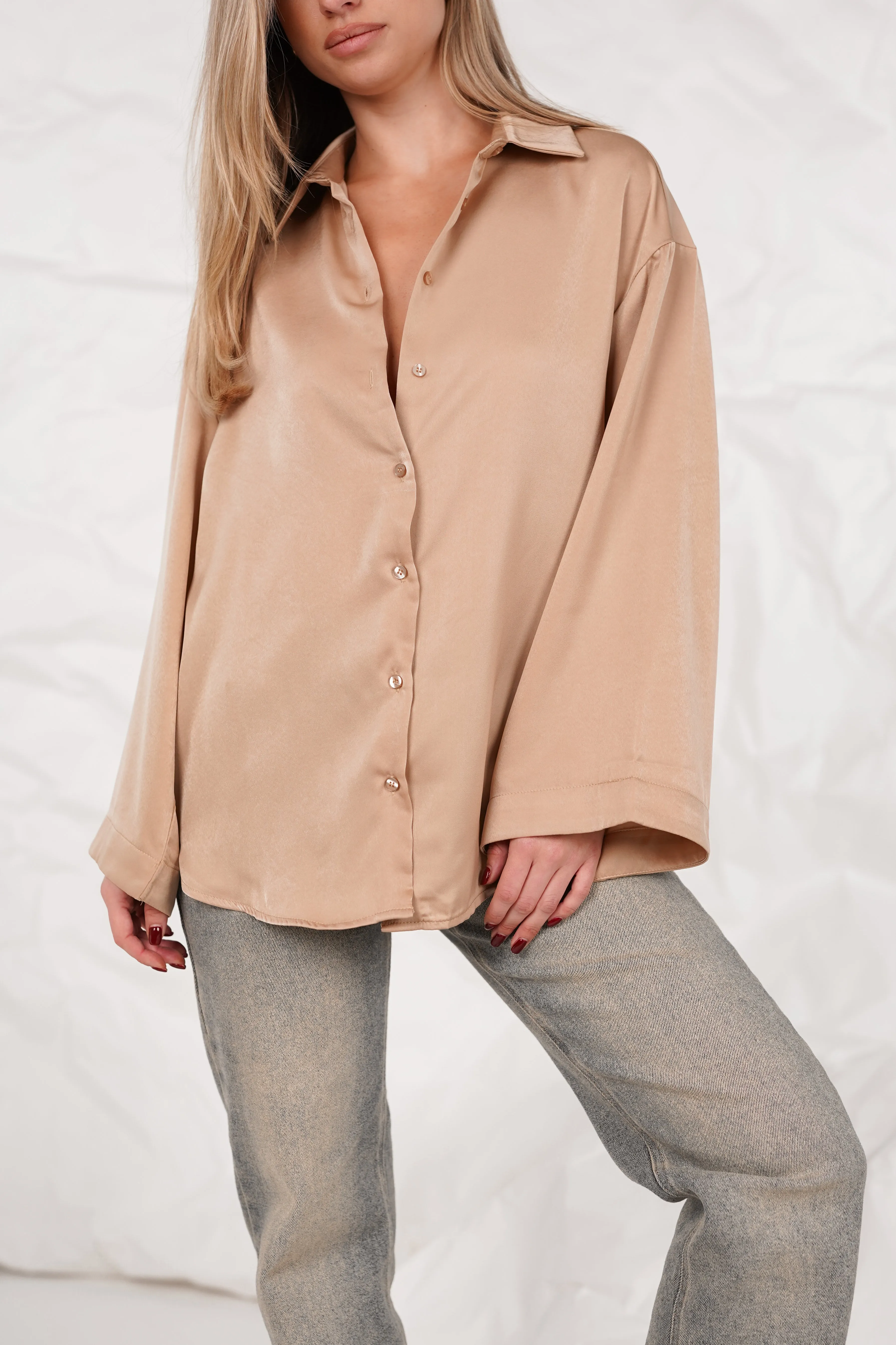 Oversized satin blouse taupe - Madelon