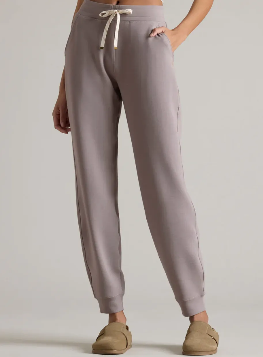 Rhone W DreamGlow Jogger