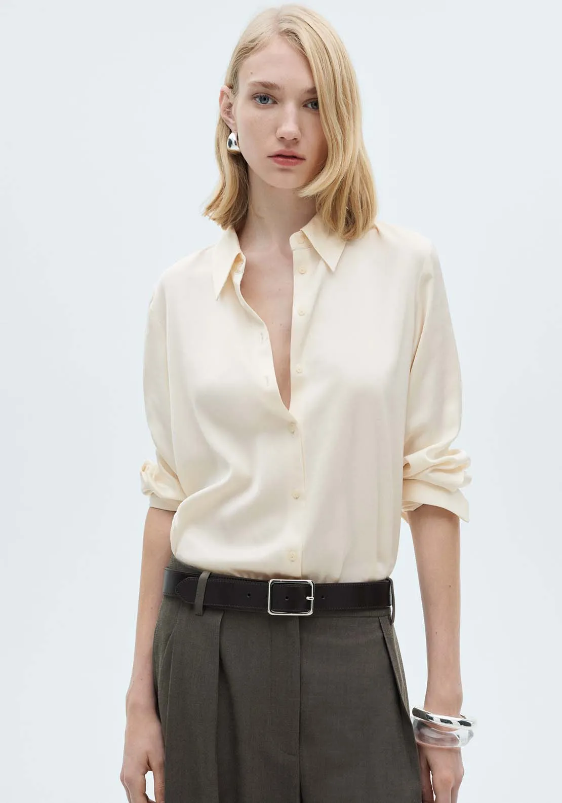 Satin finish flowy shirt - Beige