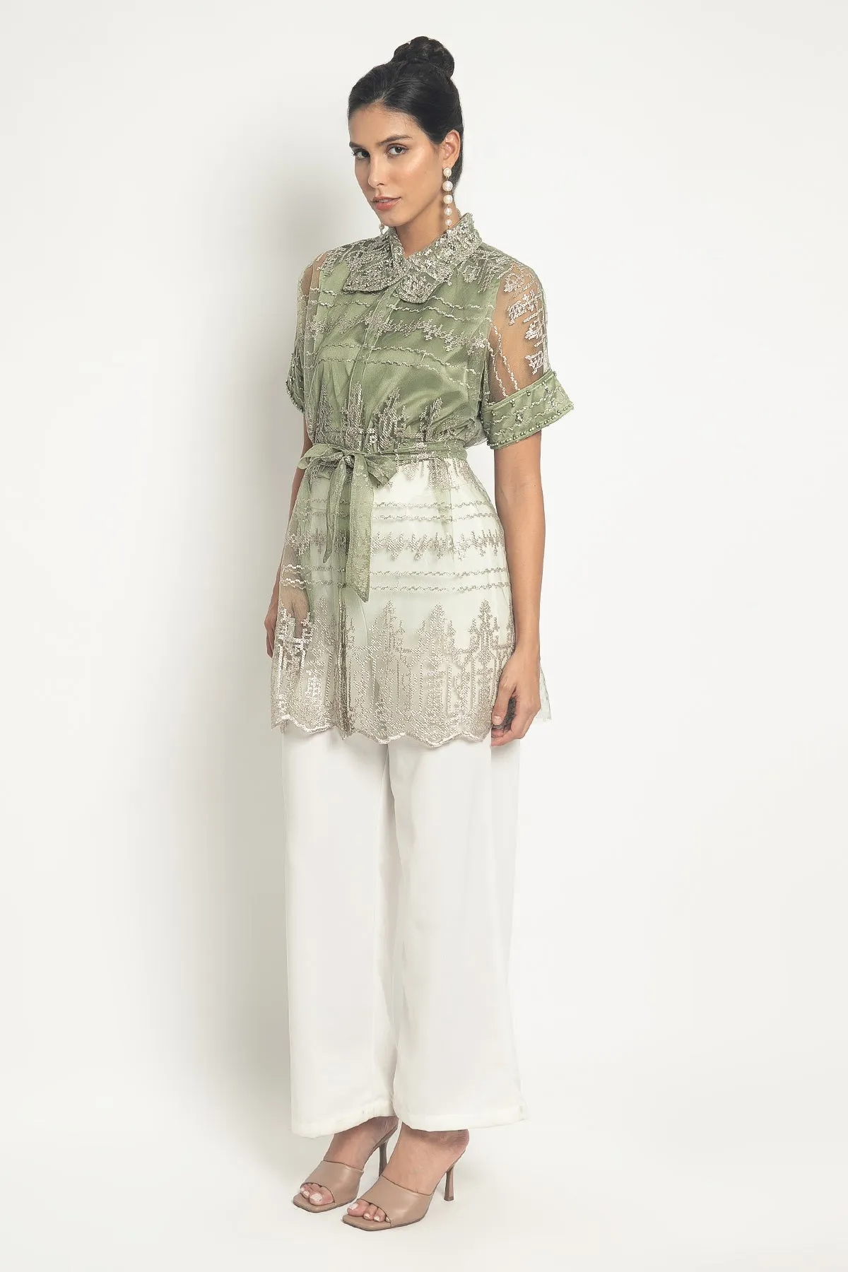 Shaqilla Top in Sage Green