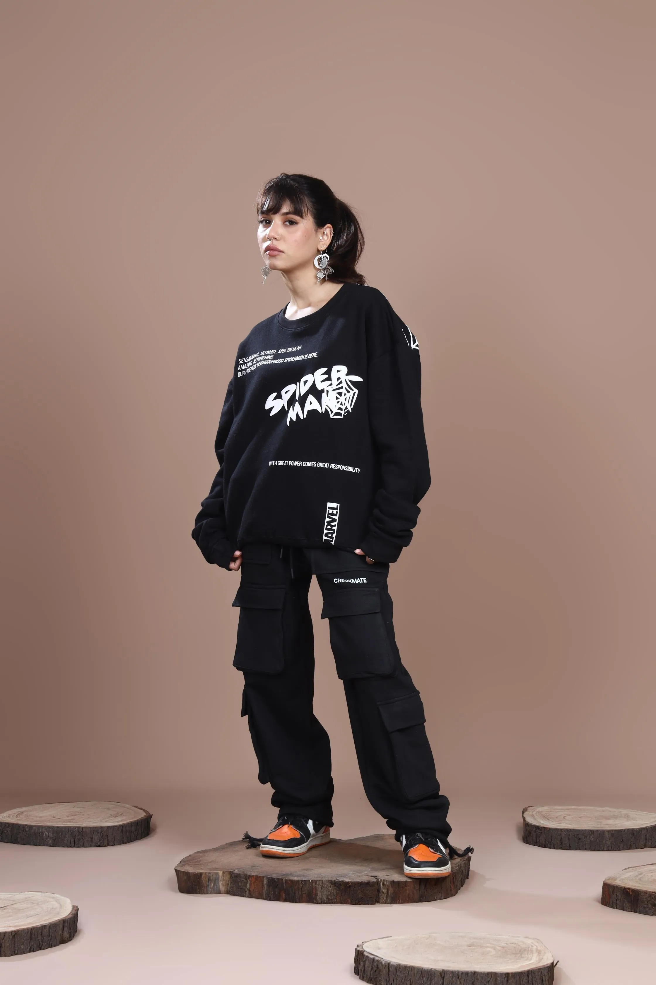 SPIDER WEB OVERSIZED SWEATSHIRT