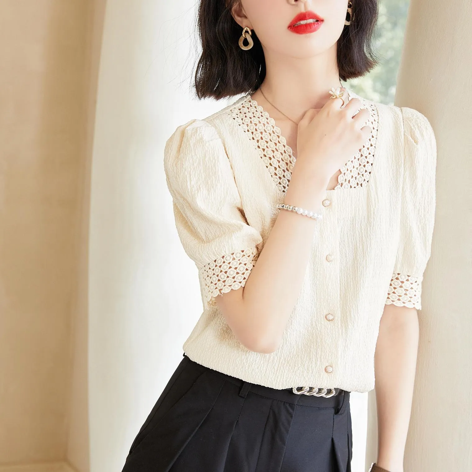 Sweet and Stylish V-Neck Eyelet Blouse for Trendy Women
