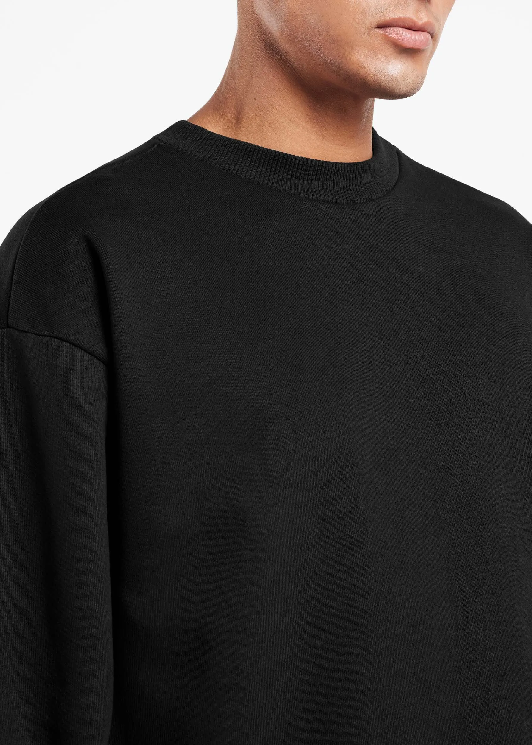 THE GIVING MOVEMENT OVERSIZED SWEATSHIRT