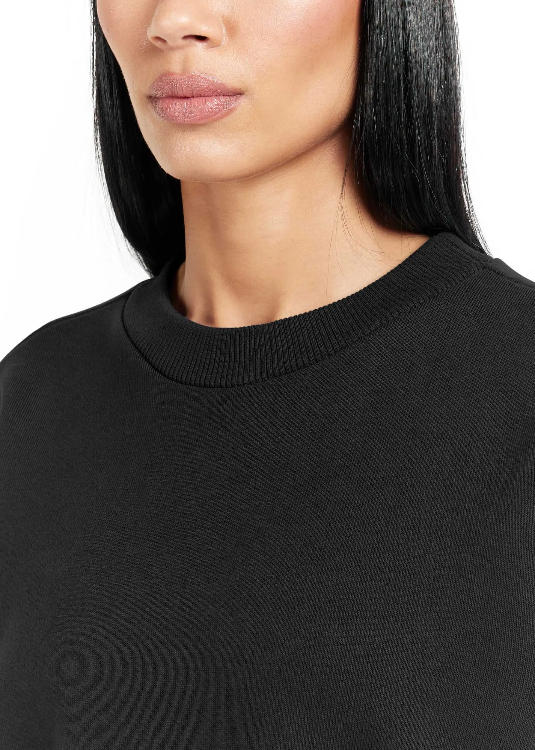 THE GIVING MOVEMENT OVERSIZED SWEATSHIRT