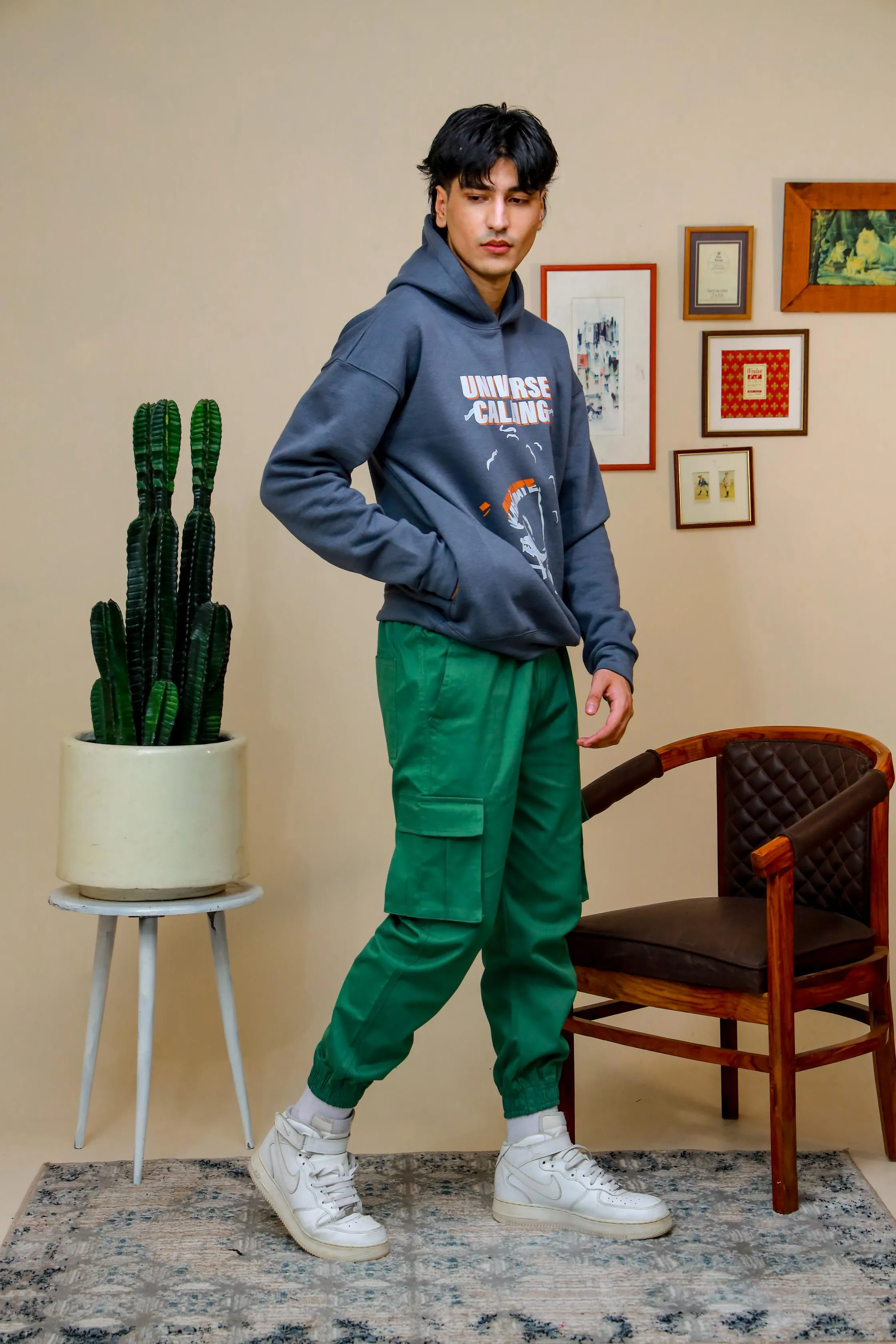 UNIVERSE CALLING OVERSIZED HOODIE