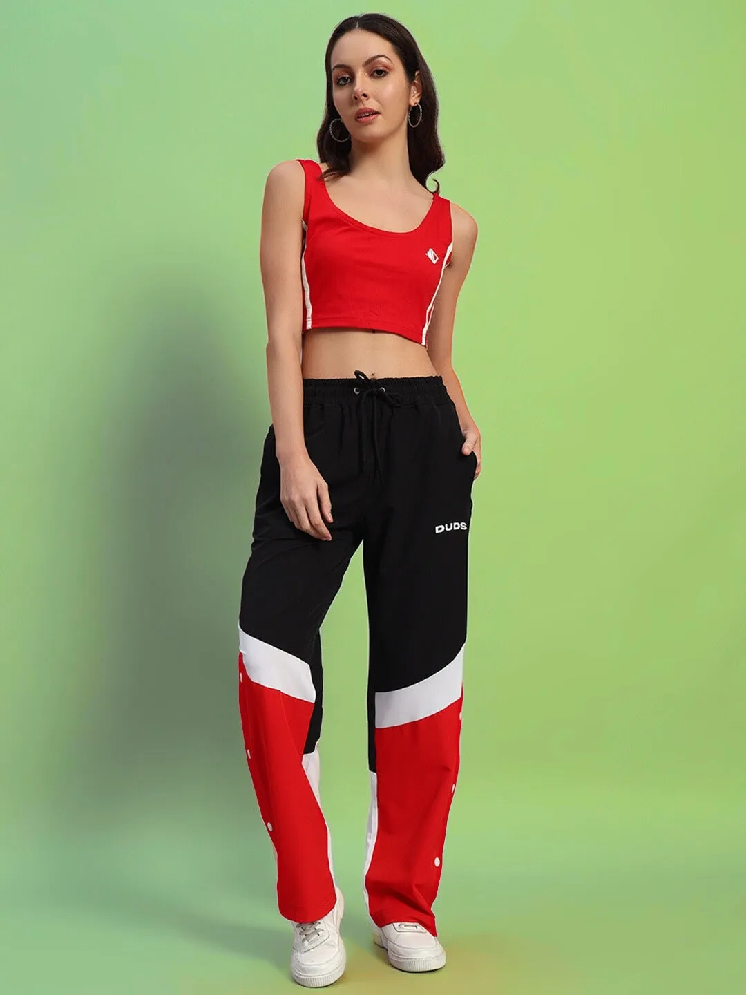 Women's Marco Relaxed Fit Cargo Pants (Black-Red)