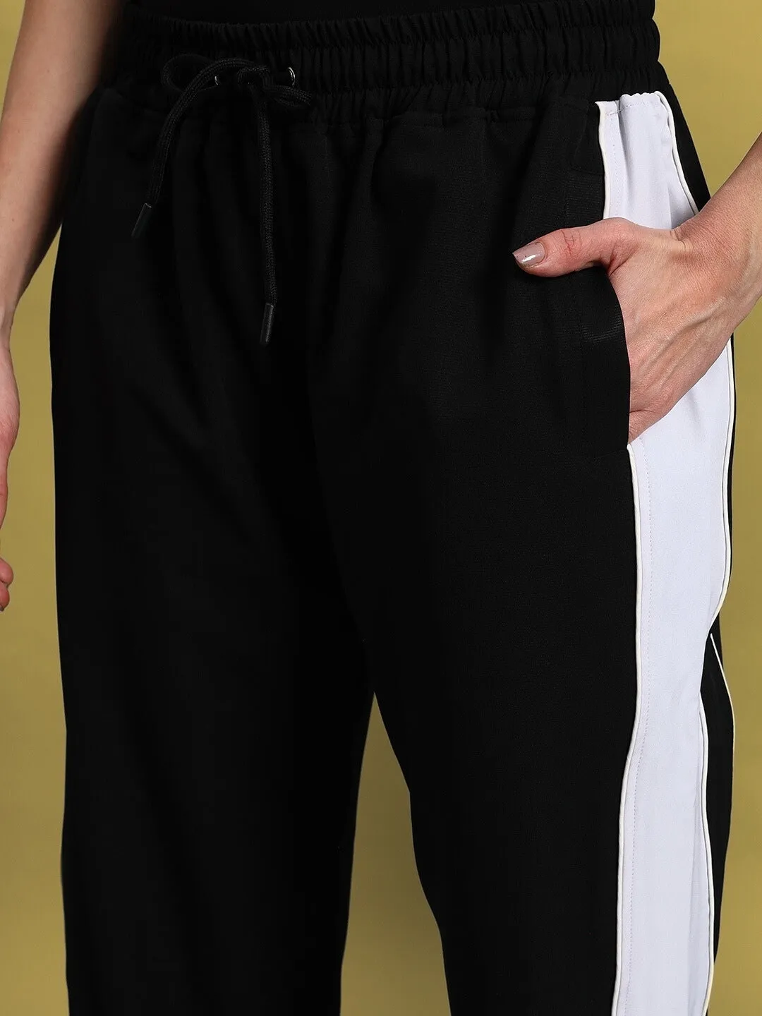 Women's Versatile Parachute Cargo Pants (Black)