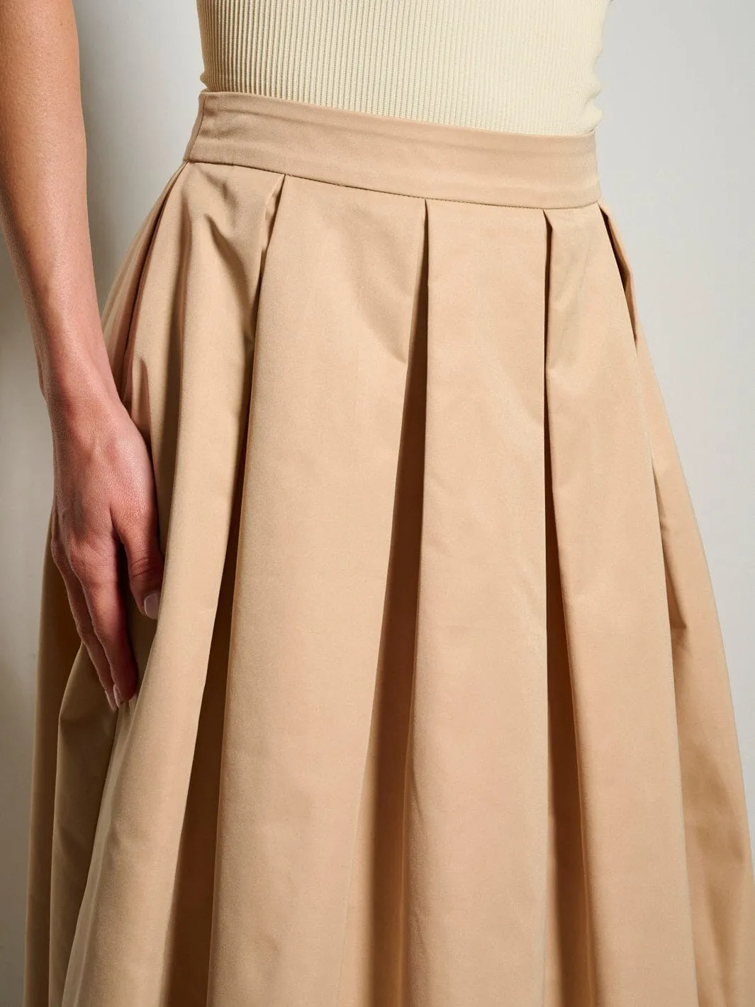 WOMEN'S ZIP UP FRONT POCKET PLEATED MIDI SKIRT