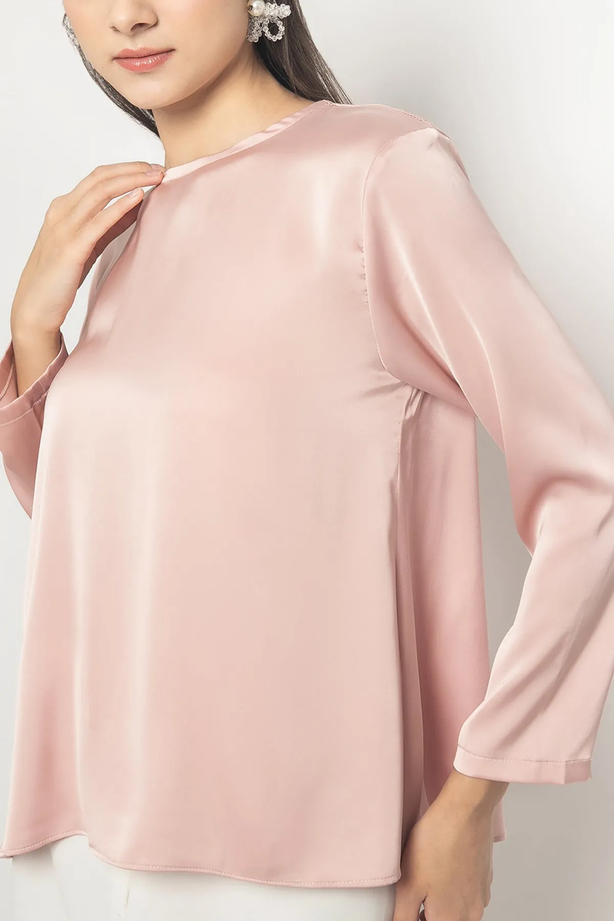 Yara Long Sleeves Inner Top in Pink